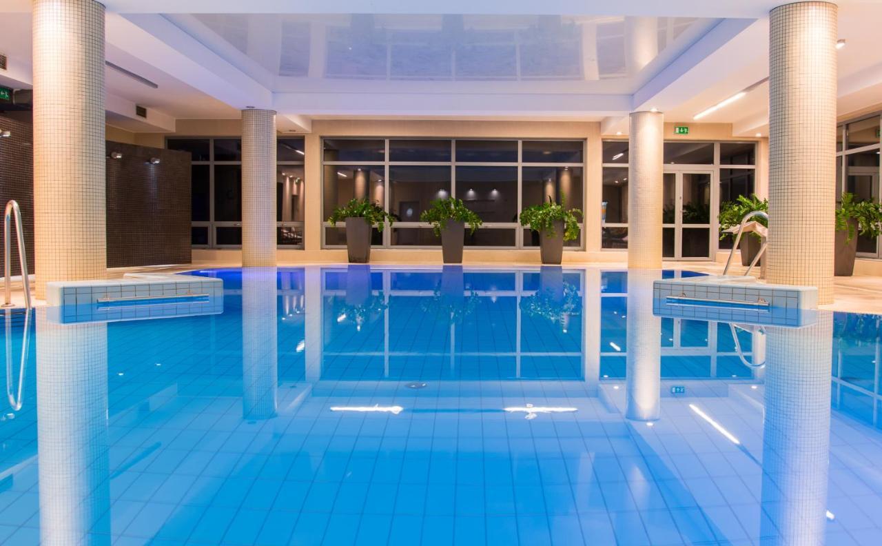 Hotel Nowy Dwor Elizy Blisko Sky Bridge Długopole-Zdrój Kültér fotó